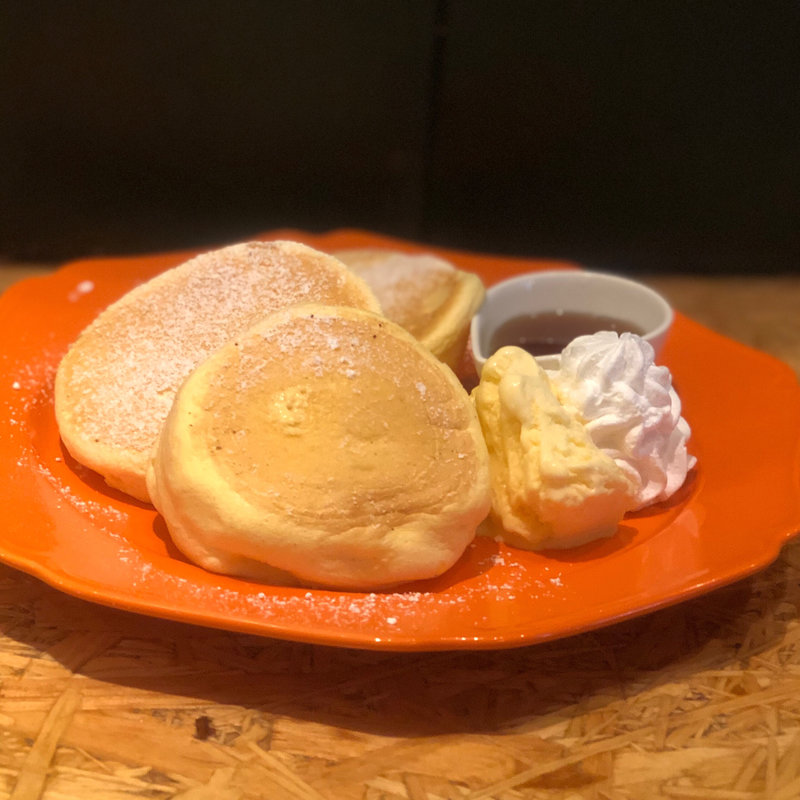 プレーンスフレパンケーキ(shake hands CAFE)