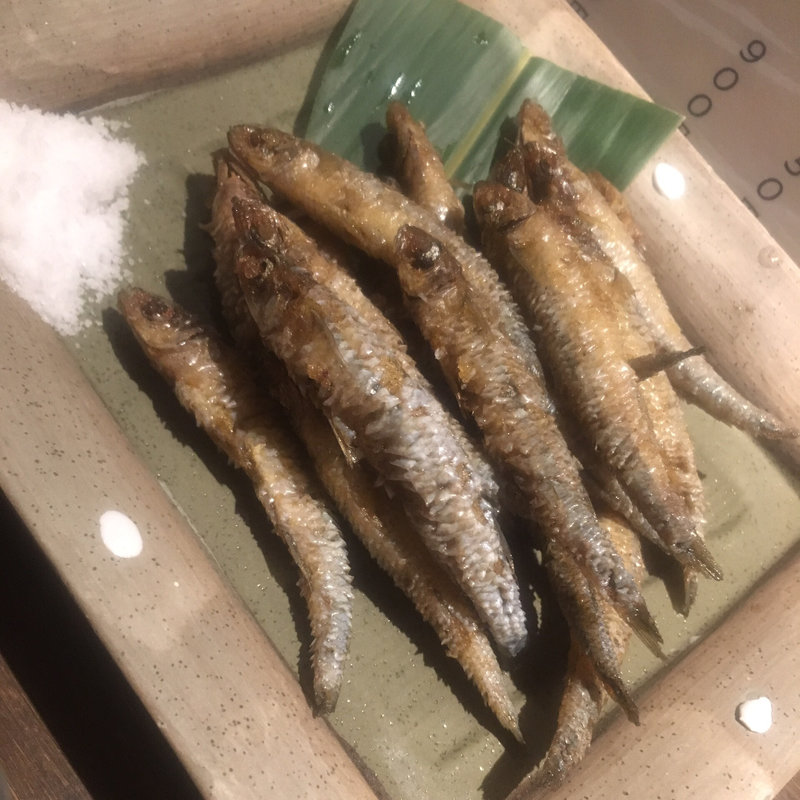 高知産トウゴロウイワシの素揚げ(べるまっしゅ )