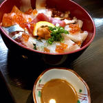 海鮮丼定食（ランチ）(旬味旬菜 大和)