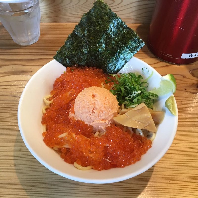 限定 冷やし中華サーモン親子(らーめん いつ樹 本店)