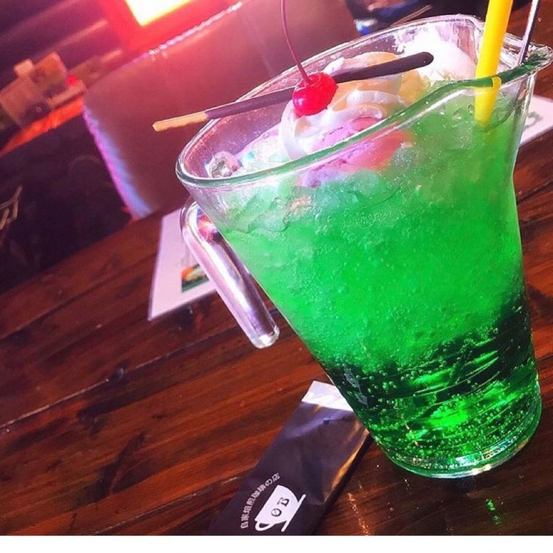 クリームソーダパフェ(珈琲屋OB ログ八潮店)