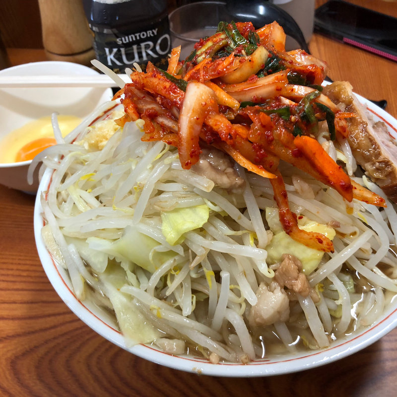 ラーメン（ニンニク、ヤサイ）＋つけ麺＋タマネギキムチ(ラーメン二郎 亀戸店 （らーめんじろう）)