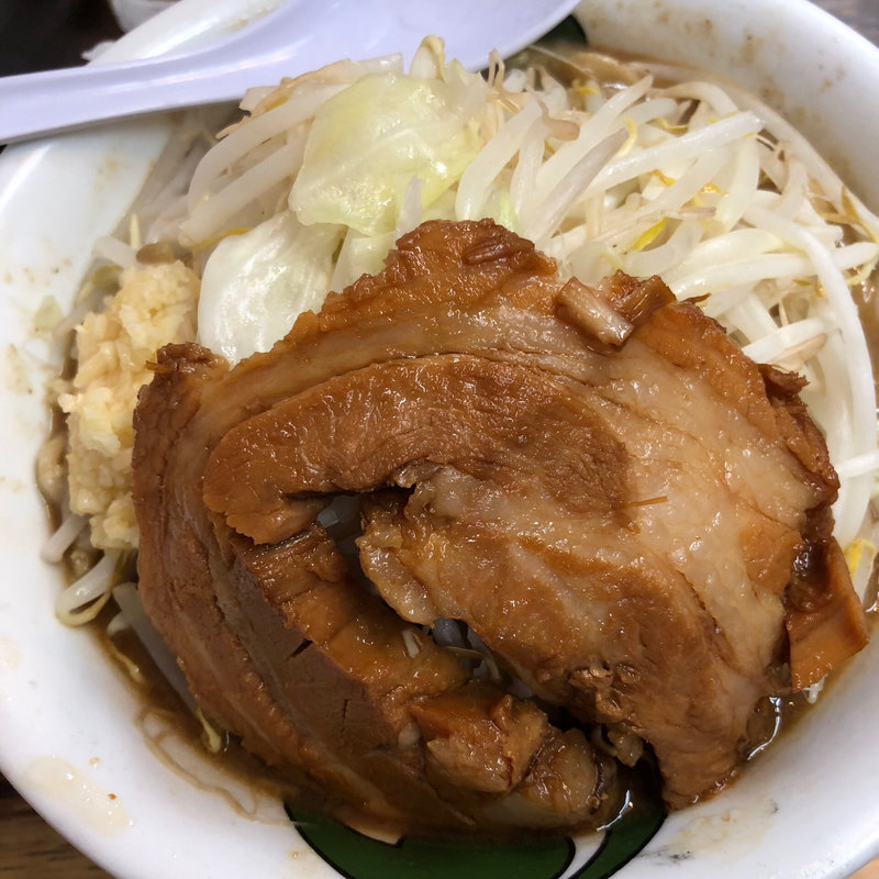 ラーメン中盛り(雷 本店 （かみなり）)