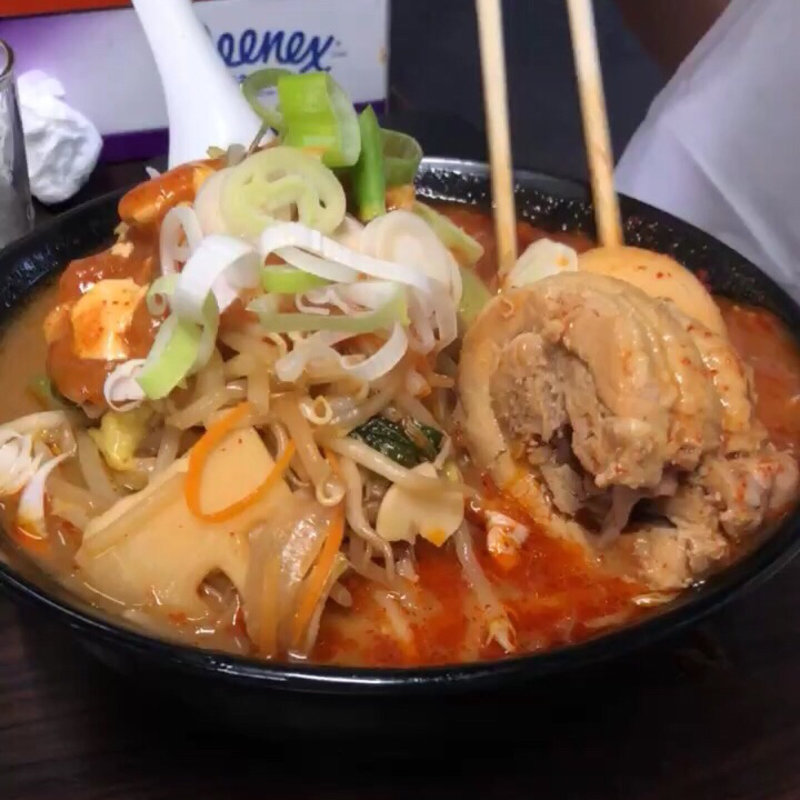 (元祖旨辛タンメン　荒木屋)