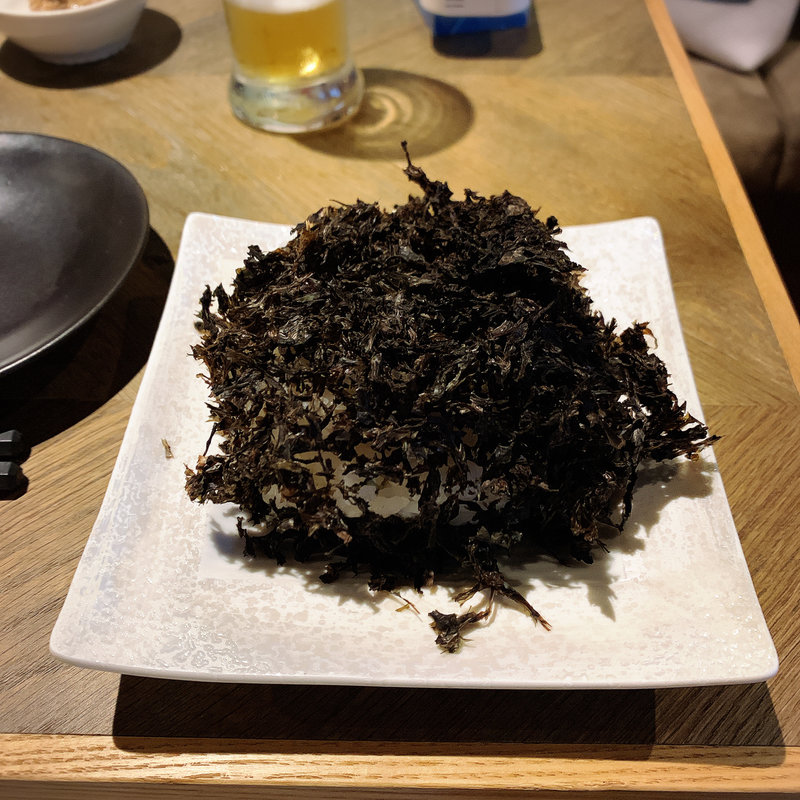 岩海苔と筋子のおにぎり(海老麺総本家 ジモトヤ )