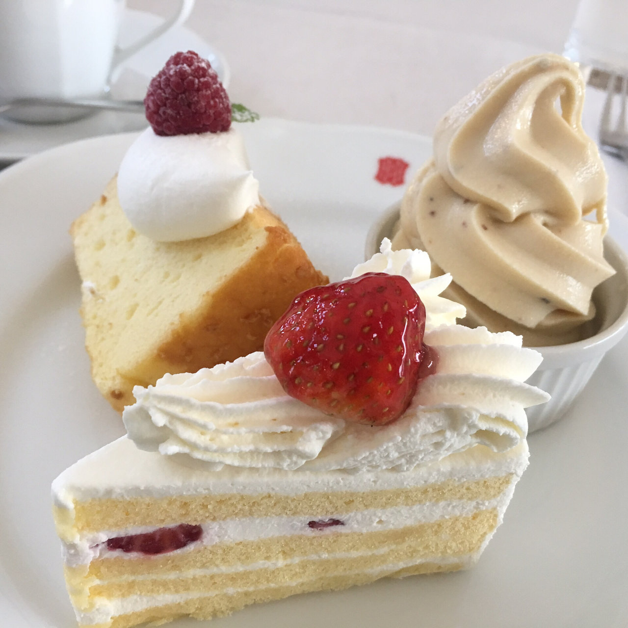 ケーキプレート 北菓楼札幌本館 の口コミ一覧 おいしい一皿が集まるグルメコミュニティサービス Sarah