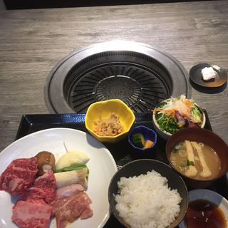 (焼肉処 葡萄匠屋 箕面店)