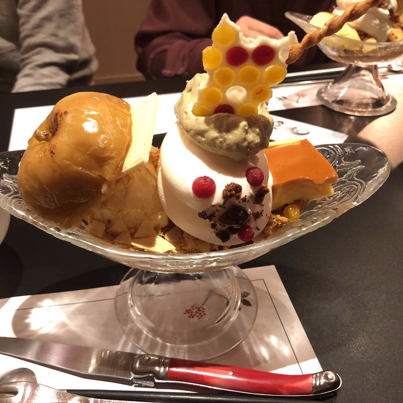 焼き林檎ア・ラ・モード(夜パフェ専門店ななかま堂)