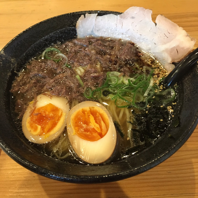 テールラーメン煮卵トッピング(テールラーメンたのしや)