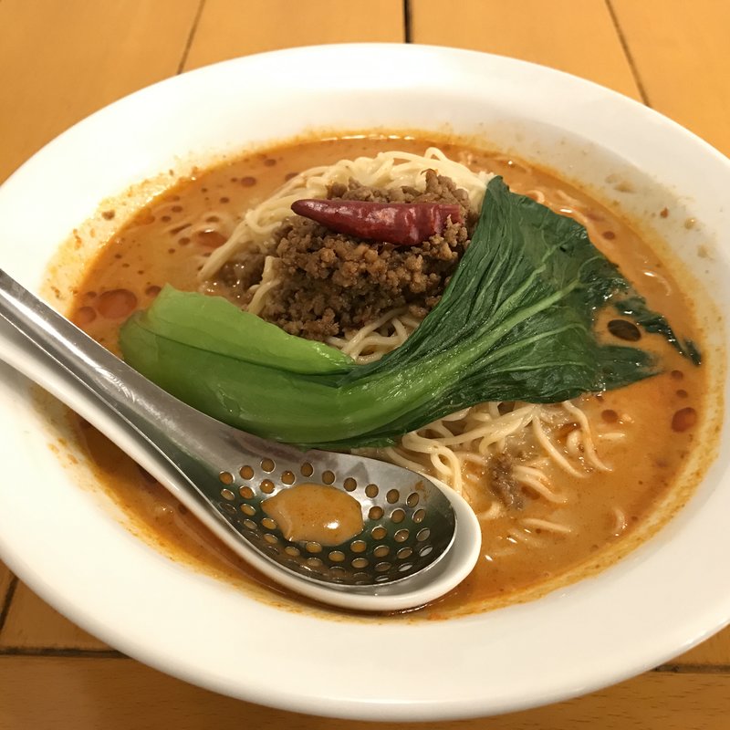 冷やしタンタン麺(中国ラーメン揚州商人新宿歌舞伎町店)