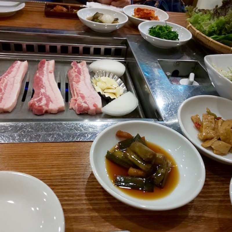 サムギョプサル(豚家（どんが）)