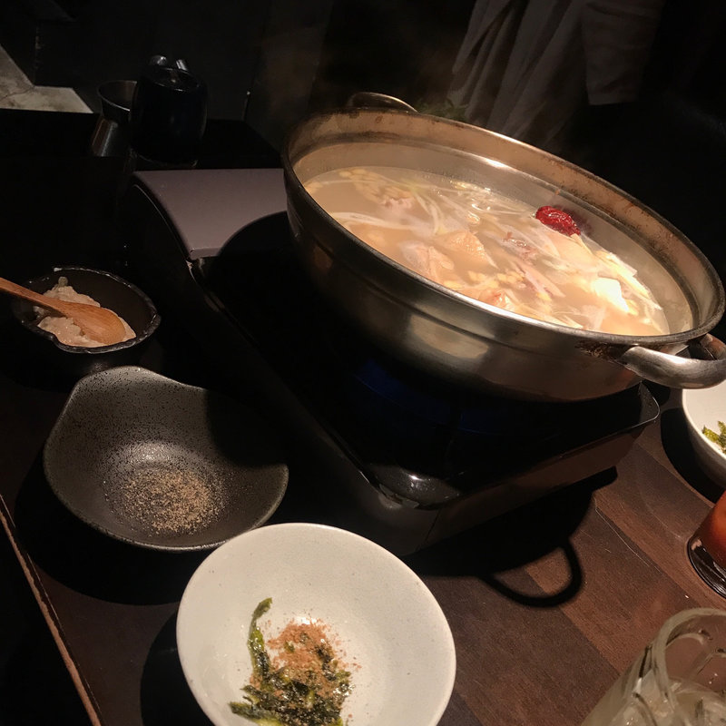 特製タッカンマリ鍋(北新地 丸鶏屋 )