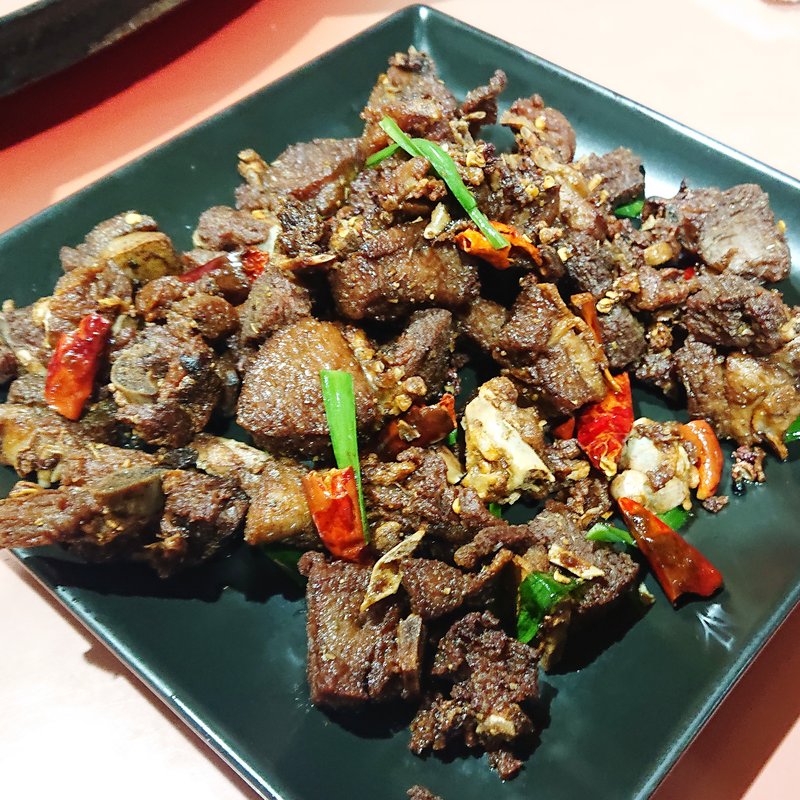 辣子鴨（ダック肉の炒め）(四川食府)