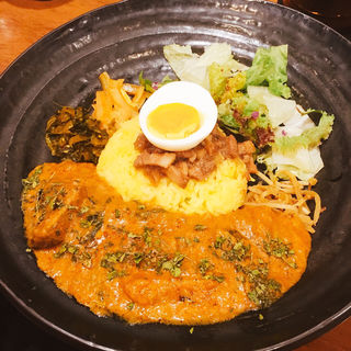 限定カレー(SPICY CURRY 魯珈 （スパイシーカレー ろか）)