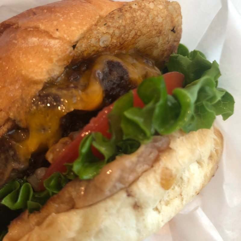 アボガドバーガー(ONE THE DINER （ワンザダイナー）)