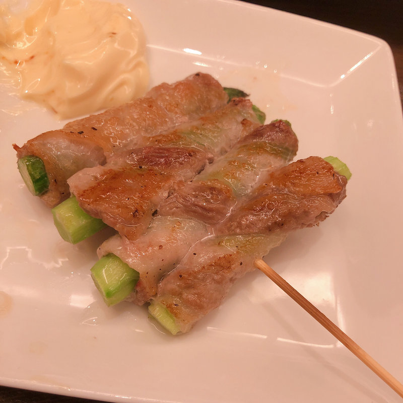 アスパラ豚巻き(TORIYA)