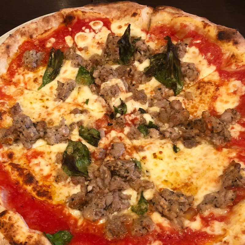 サルシッチャ(ナポリピッツァ ピッツェリア ラ ロッサ)