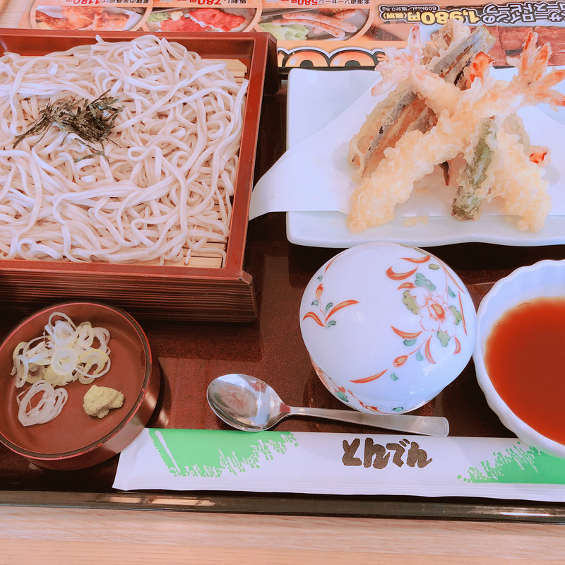 (北海道生まれ和食処とんでん 篠路店)