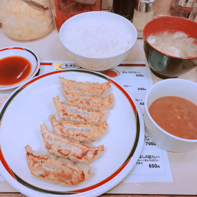 ぎょうざ定食(みよしの 日劇ビル店)