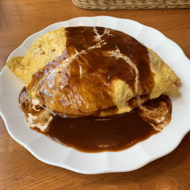 オムライス(ハミングバード（ALL ROUND CAFE HUMMING BIRD）)