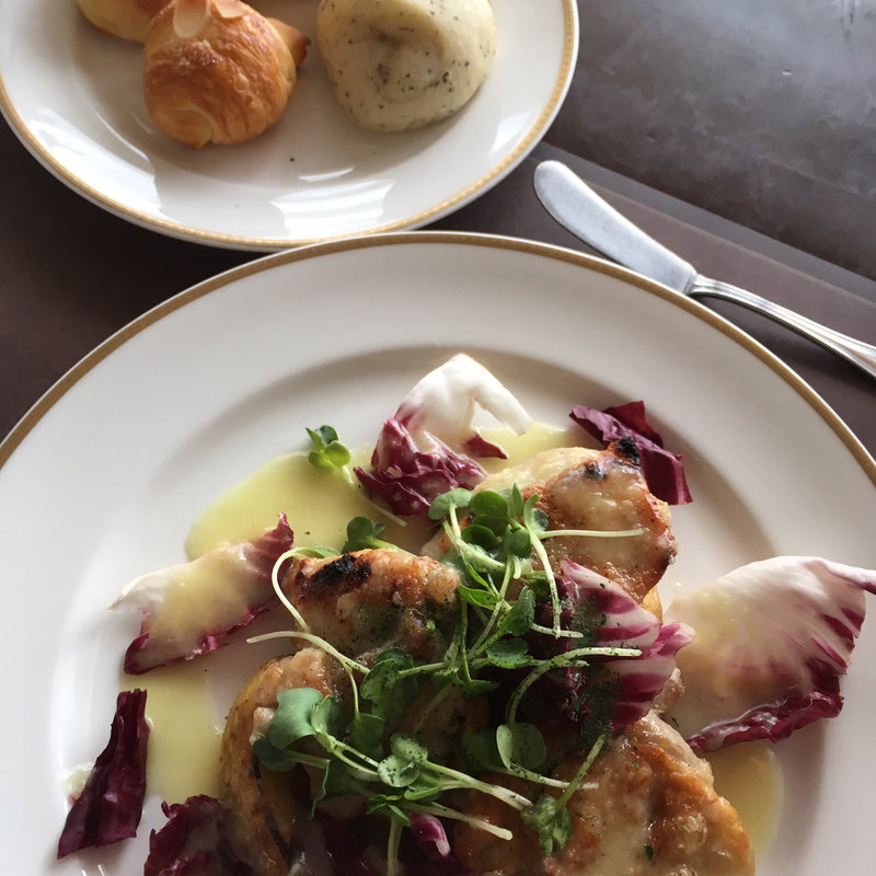 チキンのグリル  マスタード風味の香味野菜と(ベーカリーレストランサンマルク 春日店)