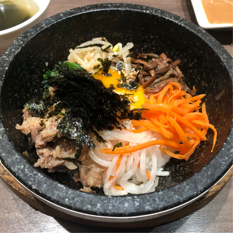 石焼プルコギピビンバ(韓国料理bibim' LUCUA大阪店)