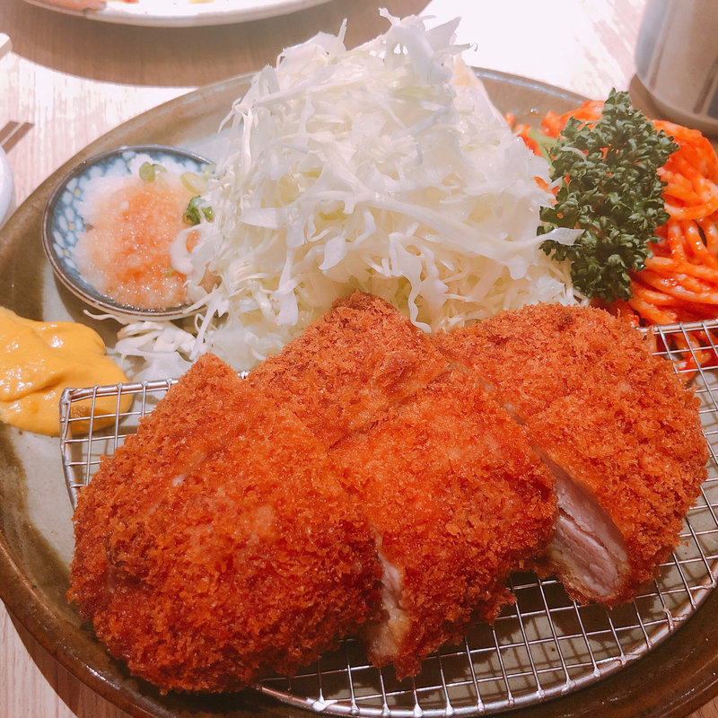 ヒレカツ定食(とん久)