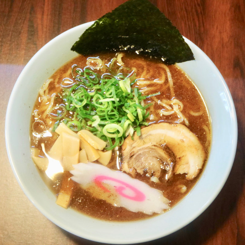 魚介系醤油中盛り(麺処　七転八起)