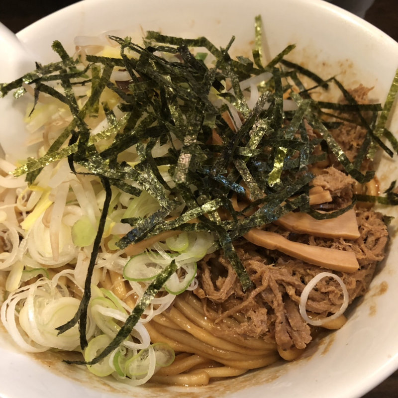 B麺(麺舗 十六 （メンポジュウロク）)