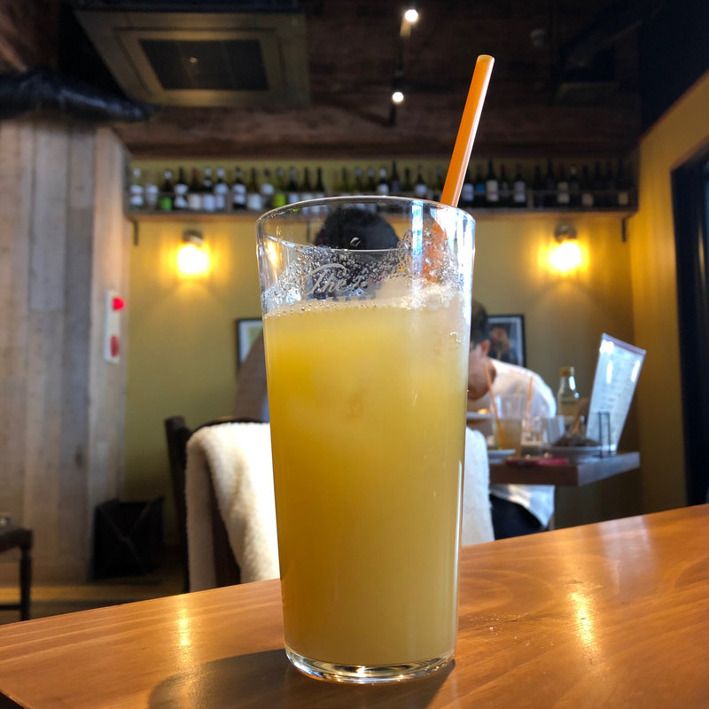 パイナップルジュース(Italian kitchen VANSAN 茨木店 )