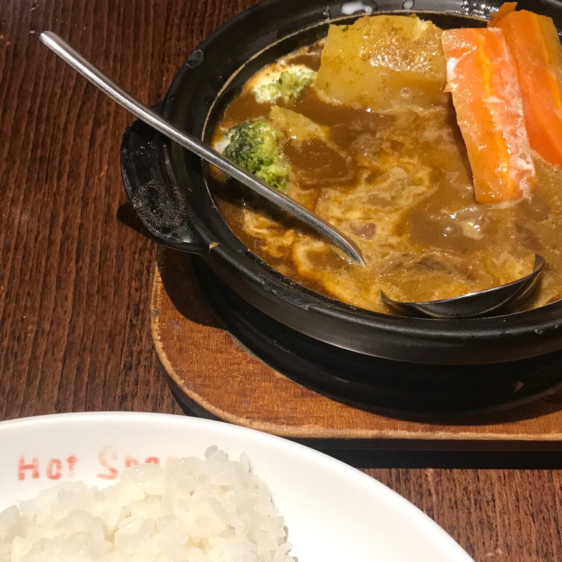 牛すじ野菜カレー(Hot Spoon 丸の内店)