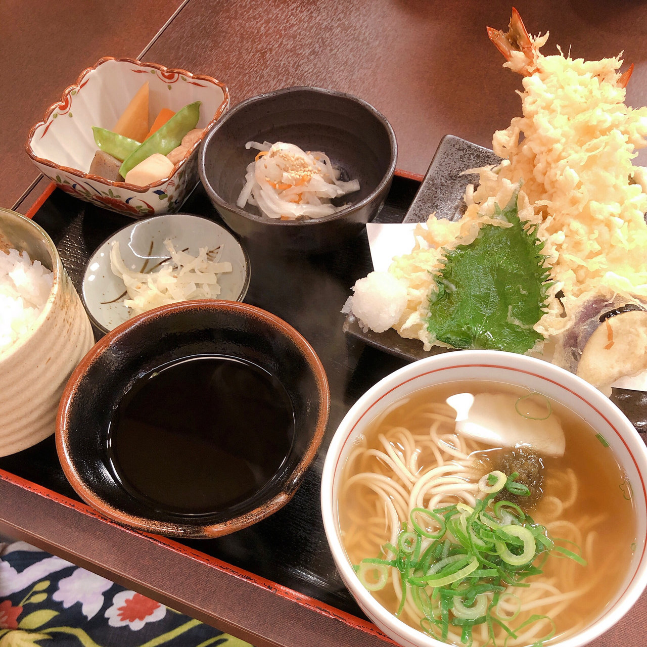 海老天ぷら定食 ときわそば 名谷パティオ店 ときわそば名谷パティオ店 の口コミ一覧 おいしい一皿が集まるグルメコミュニティサービス Sarah 海老天ぷら定食 ときわそば 名谷パティオ店 ときわそば名谷パティオ店 の口コミ一覧 おいしい一皿が集まるグルメコミュニティサービス Sarah