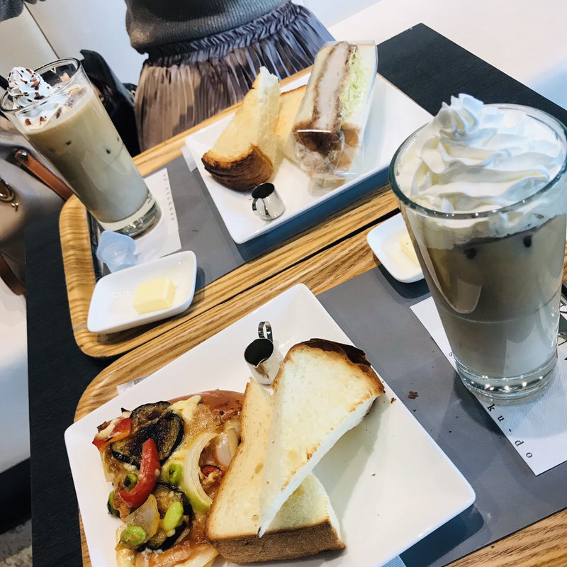 厚切りトーストセット(泉北堂)