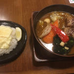 やわらかチキンレッグと野菜(スープカレーガラク（GARAKU） 東京八王子店 )