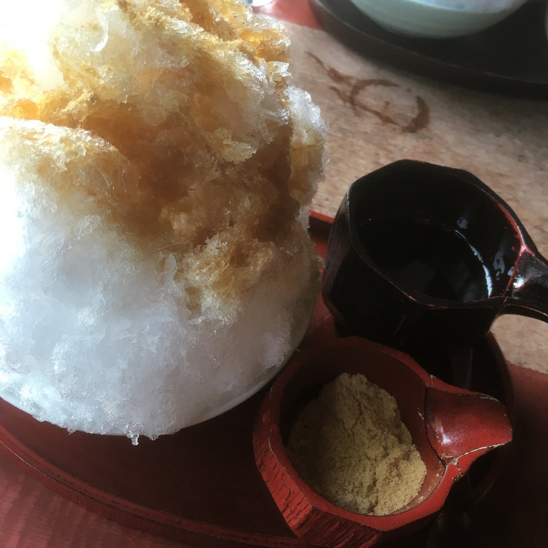 キャラメルかき氷(やました )