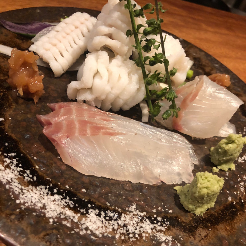 鱧の刺身(酒家 の元)