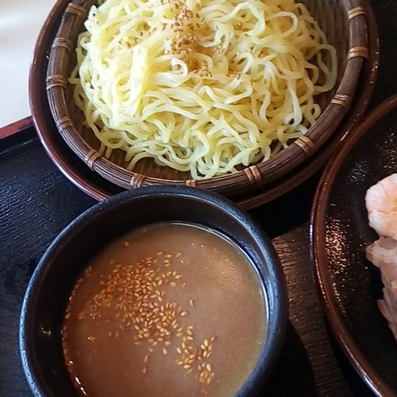 冷しつけ麺(中華料理 みます)