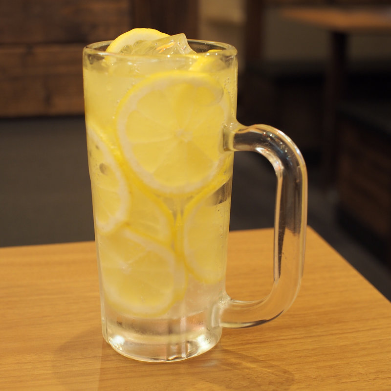 ぎっしり生レモンサワー(海鮮れすとらん 魚輝水産 豊中庄内店)