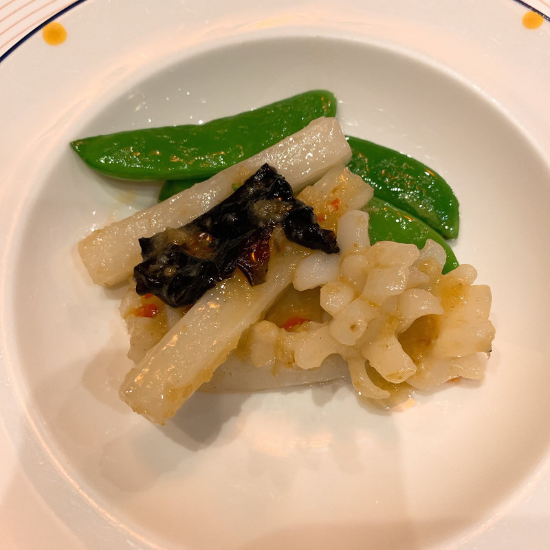 モンゴ烏賊の香り炒め(萬珍樓本店)