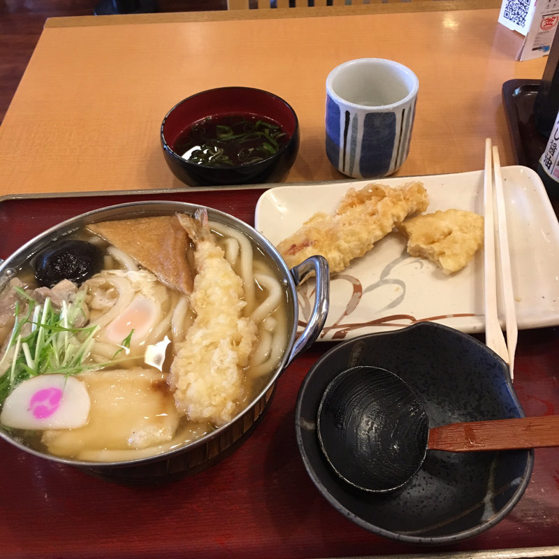 鍋焼きうどん(そば太鼓亭 茨木松ヶ本店)