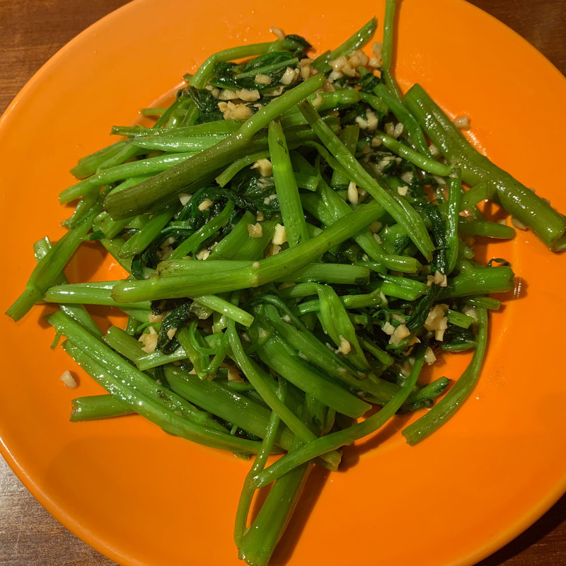 ヒルマンカンコン・ガーリック(HILLMAN 梅田店 （ヒルマン）)