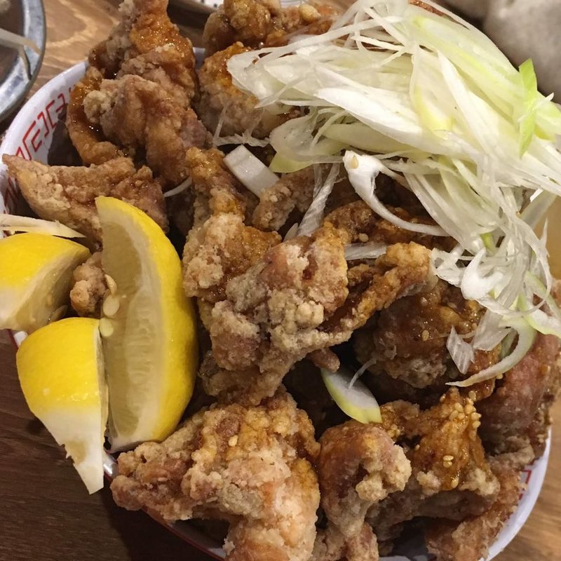 バカ唐揚げ(大衆酒場 ちばチャン 新宿東口1号店)