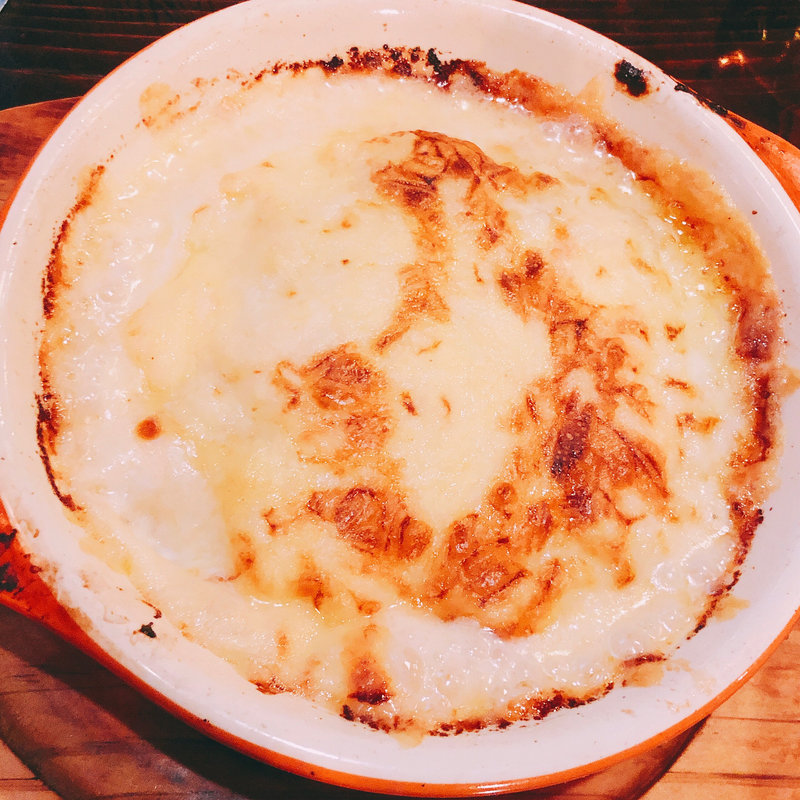 鶏肉とそら豆のグラタン(焼きそばバルsauce)