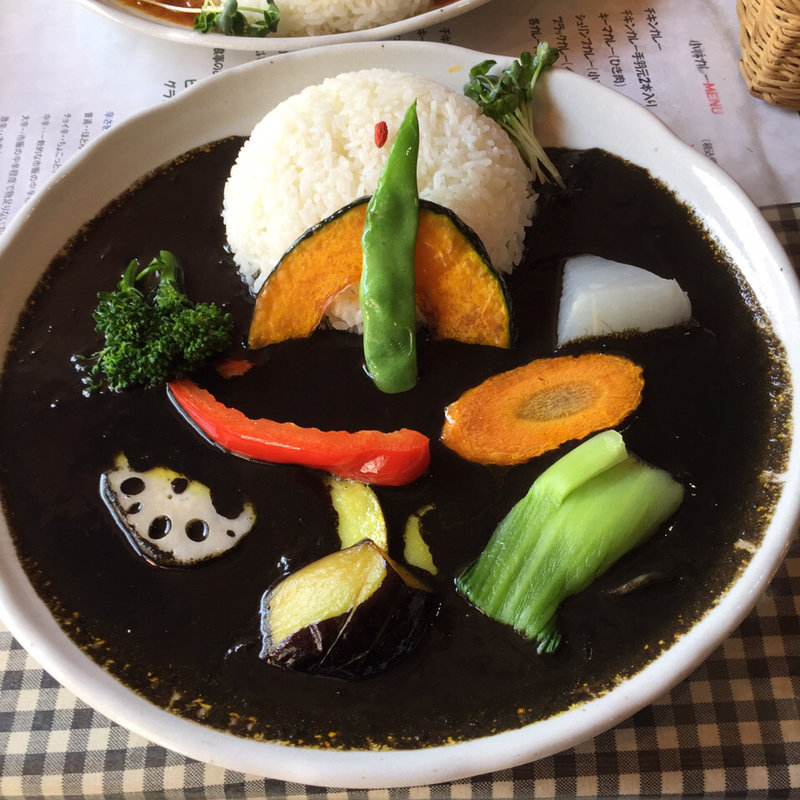 ブラックカレー（イカ墨）(小林カレー)