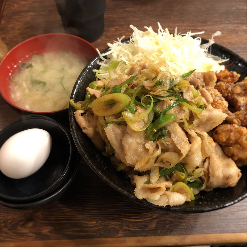 合盛り丼 肉増し(伝説のすた丼屋 お茶の水店)