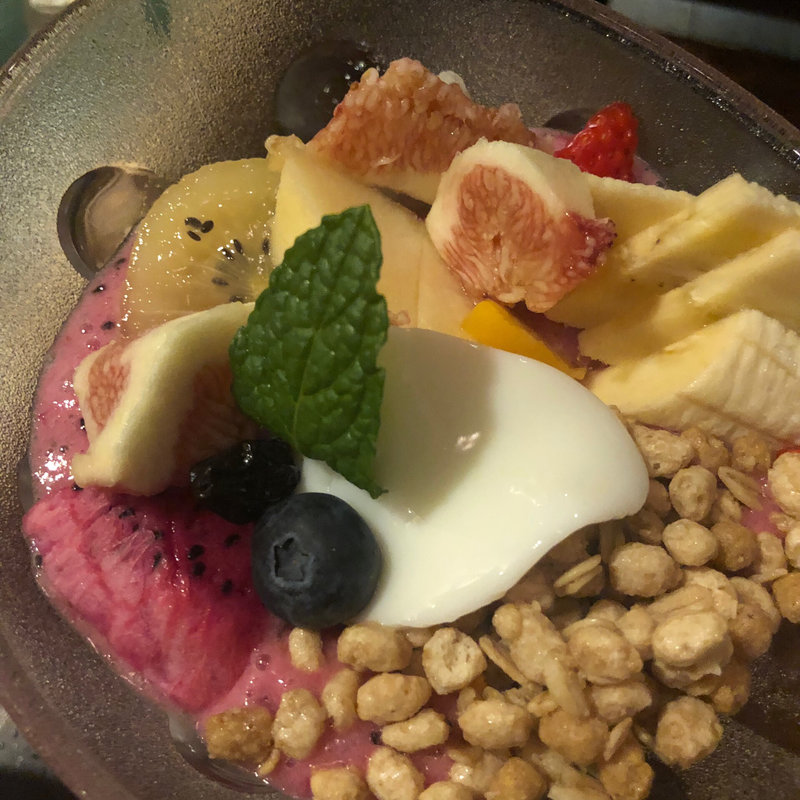 ピタヤパフェ(フルーツ大野ANNEX)