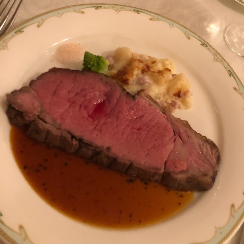 クリスマスディナー(S.S.コロンビア・ダイニングルーム)