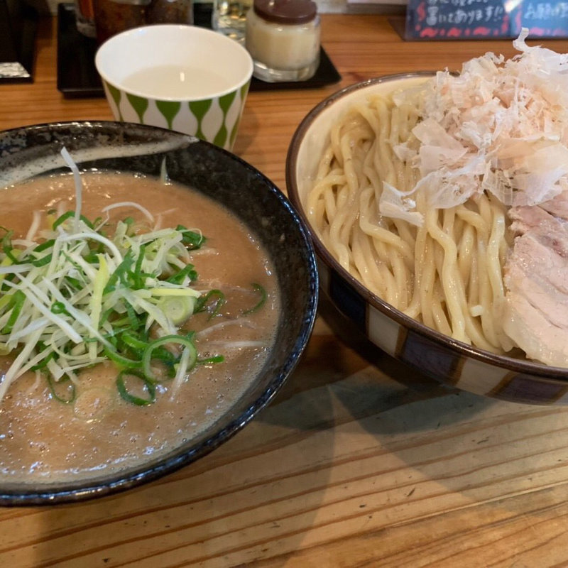 濃厚つけ麺(麺や拓 堀江本店)