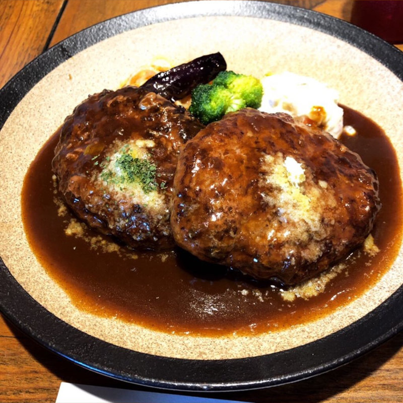 ダブルハンバーグ(山本のハンバーグ 六本松店)