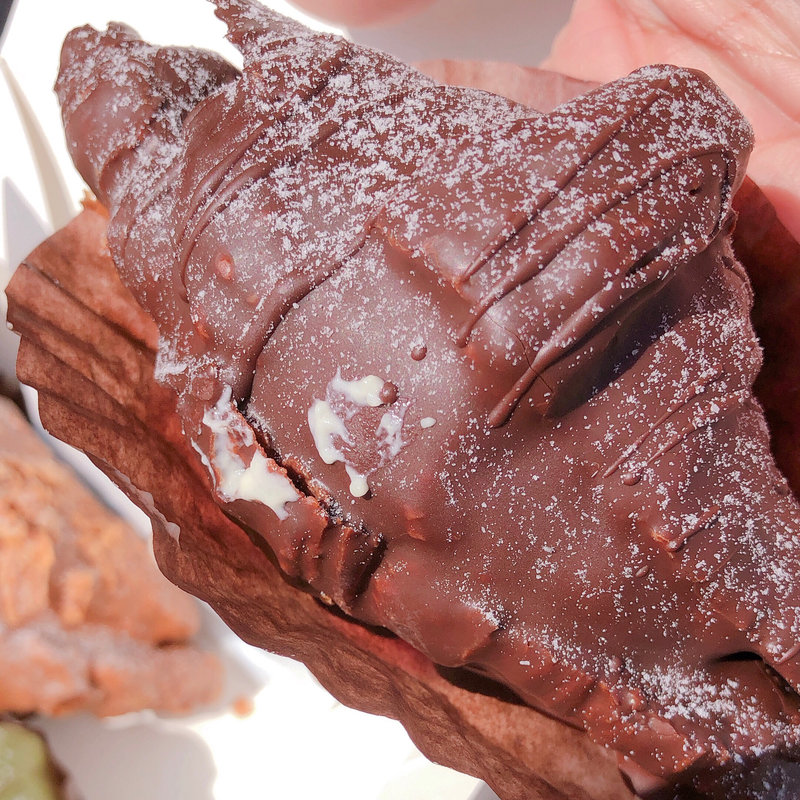 チョコクロワッサン(クリームクロワッサンのお店 コセキ)